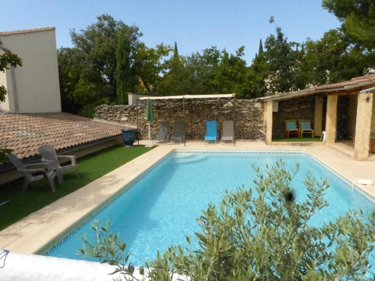 Maison En Provence Avec Jardin Ombragée Et Piscine Hébergement de vacances LʼIsle-sur-la-Sorgue